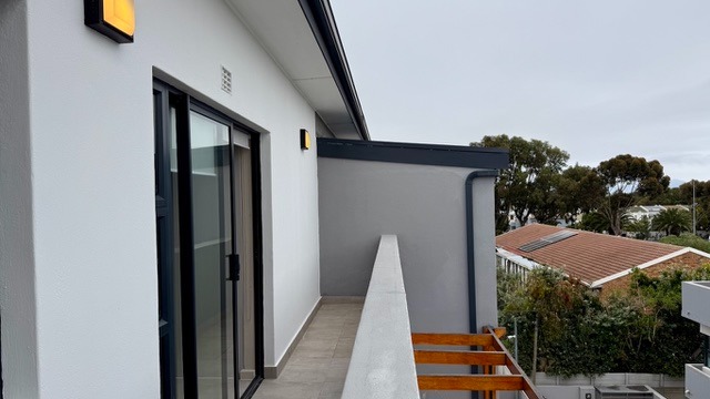 To Let 1 Bedroom Property for Rent in Table View Western Cape
